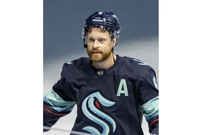 Image of Adam Larsson