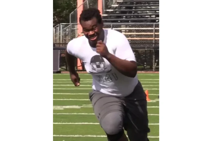Image of Evan Neal