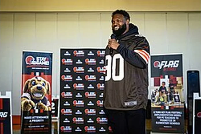 Image of Maurice Hurst