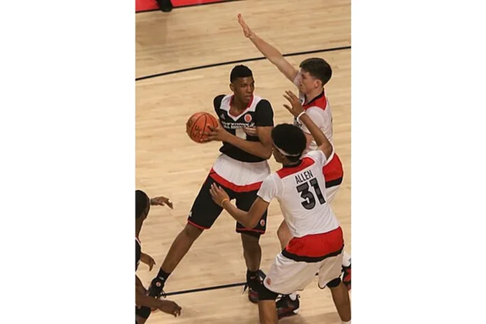 Image of Tony Bradley