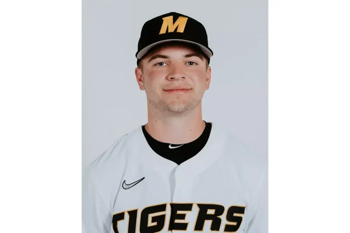 Image of Easton Lucas
