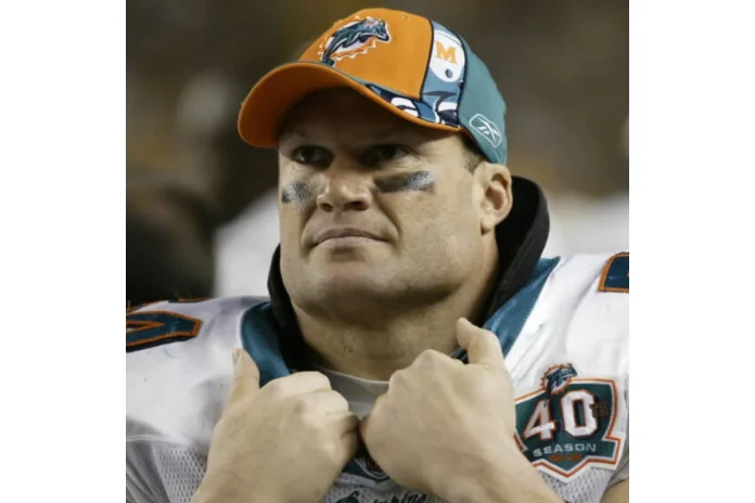 Image of Zach Thomas