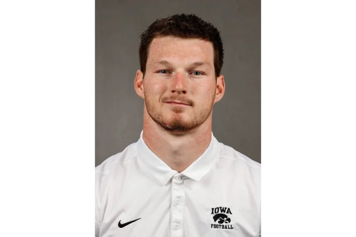 Image of Zach VanValkenburg